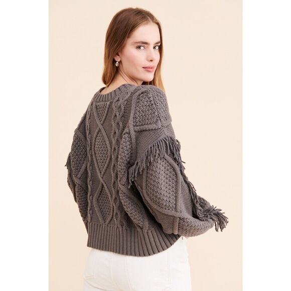 $113 LINE & DOT Revolve Designer Jasper Fringe Sweater Heavyweight Cable Knit M - Picture 2 of 10